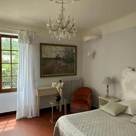 Du Moulin Hotel