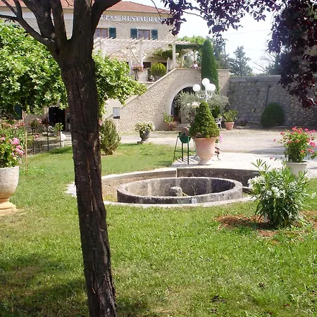 Du Moulin Ξενοδοχείο 3*
