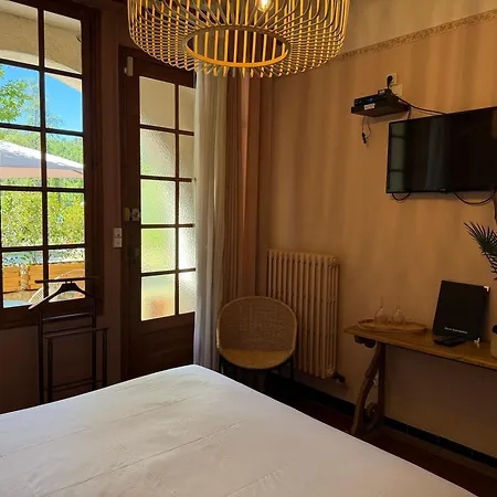 Du Moulin Hotel 3*
