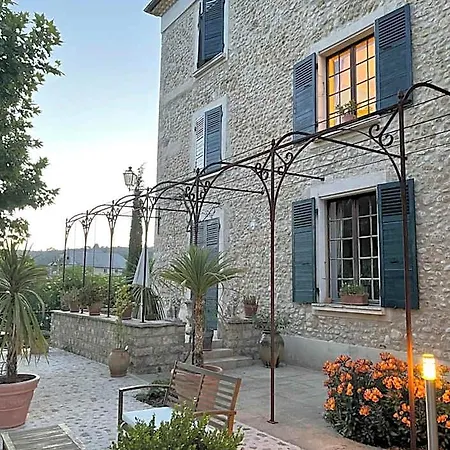 Du Moulin 3*